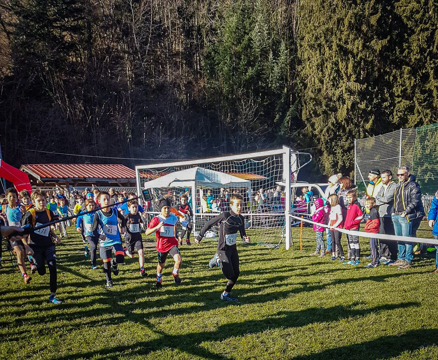 Course à pied: Plus de 250 athlètes ont pris le départ du cross de Troistorrents